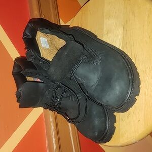 Kids Timberland black boots